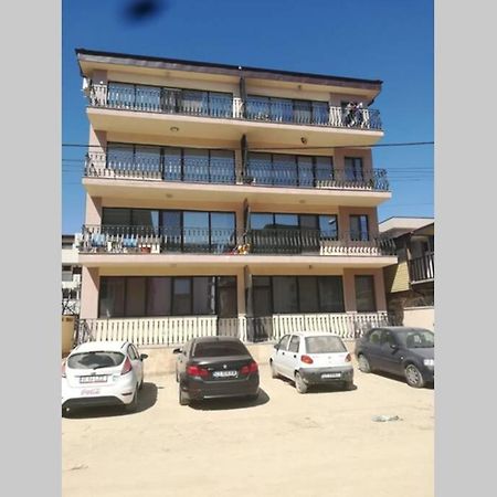 Apartament Lulu Mamaia Nord, 3 Minute De Plaja ナボダリ エクステリア 写真